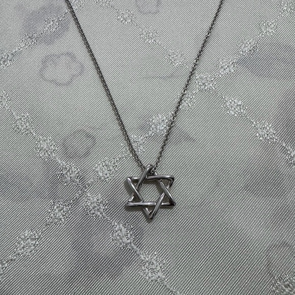 Tiffany & Co. Jewelry - Tiffany & Co Sterling Silver Six-Pointed Star Necklace Pendant